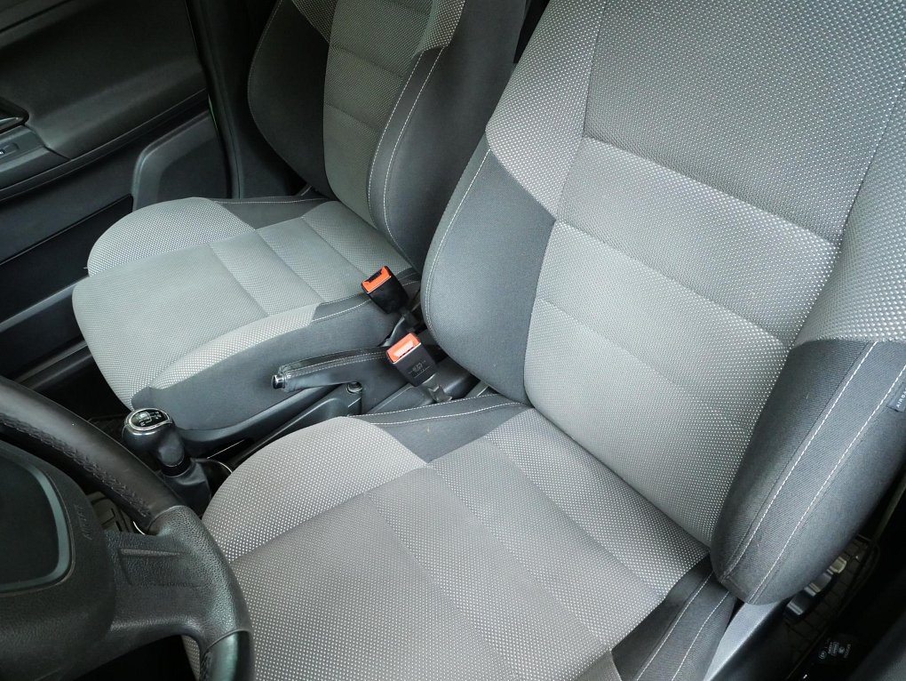 Škoda Fabia II 1.2 TSi Ambiente
