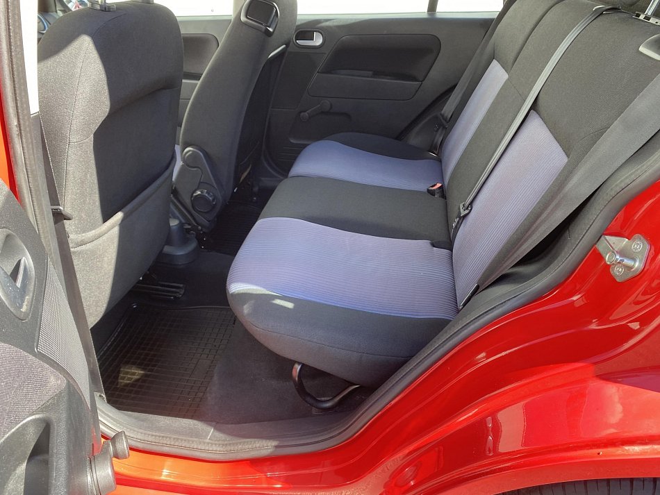 Ford Fusion 1.4i 