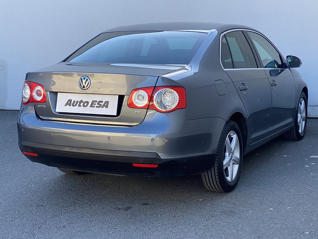 Volkswagen Jetta 1.4 TSi 