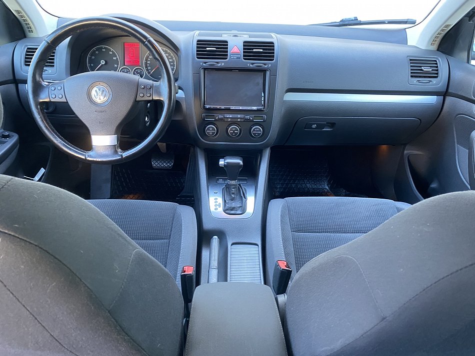 Volkswagen Jetta 1.4 TSi 