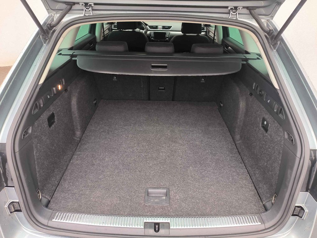 Škoda Superb III 2.0 TDi  4x4