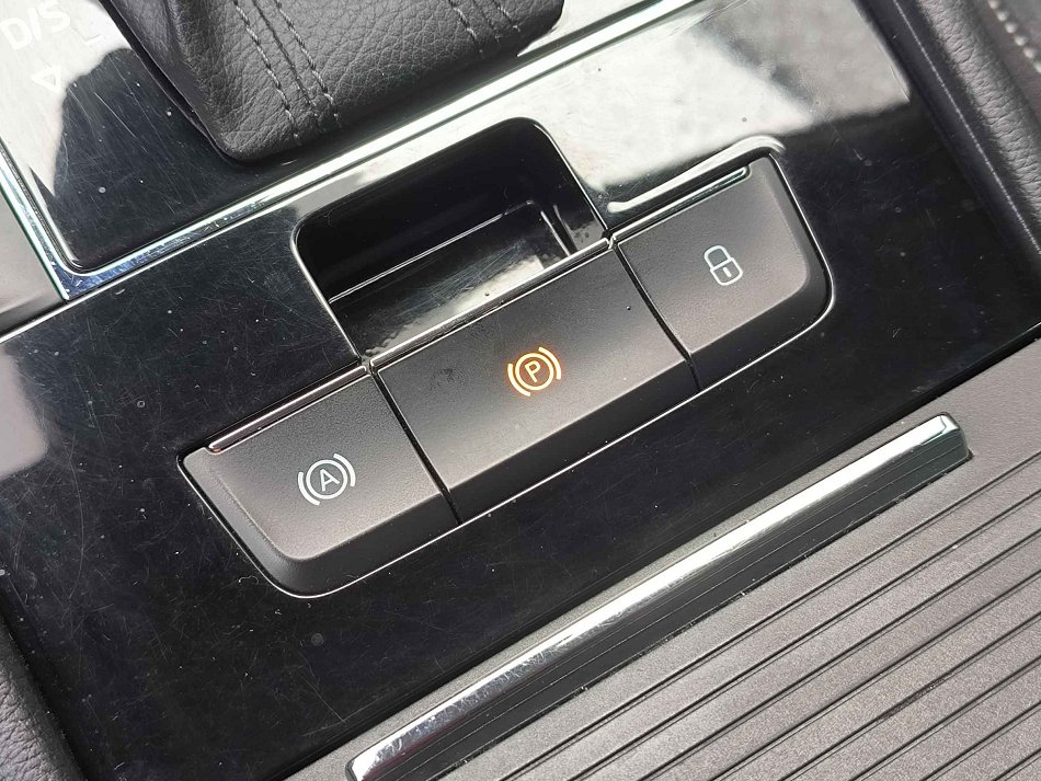 Škoda Superb III 2.0 TDi  4x4