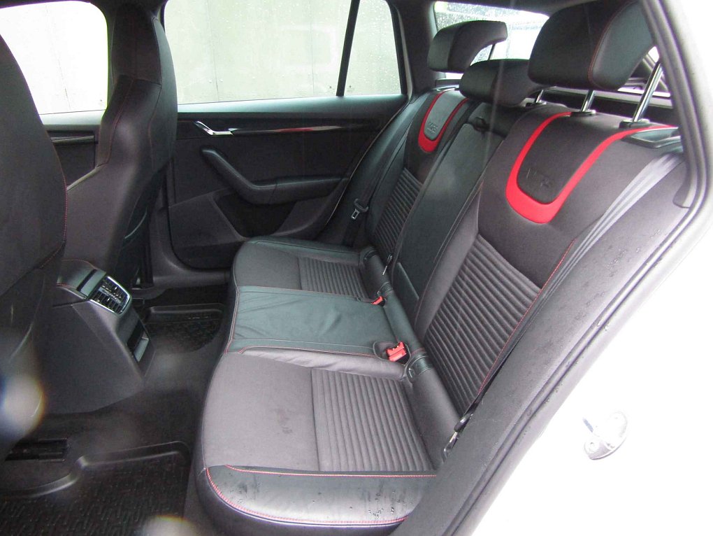 Škoda Octavia III 2.0 TDi RS