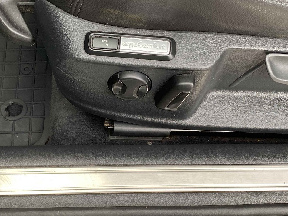 Volkswagen Passat 2.0 TDi 