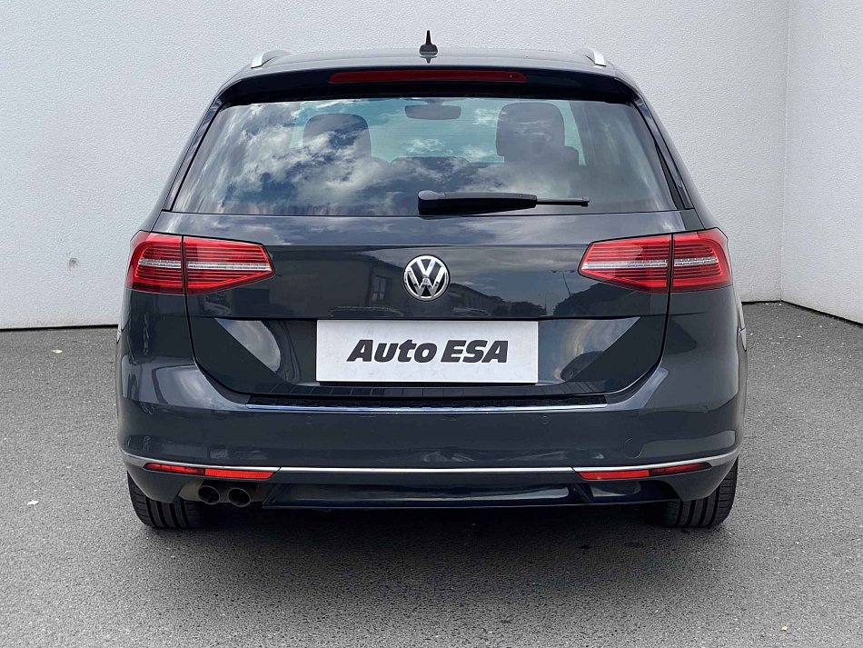 Volkswagen Passat 2.0 TDi 