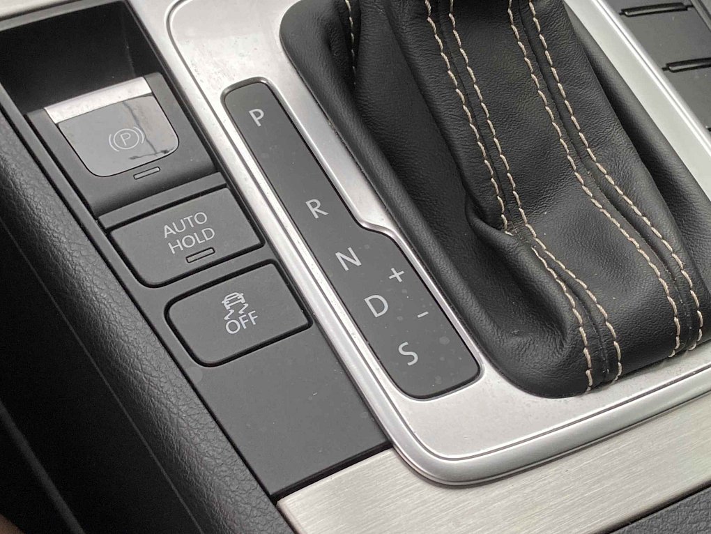 Volkswagen Passat 2.0 TSi Exclusive