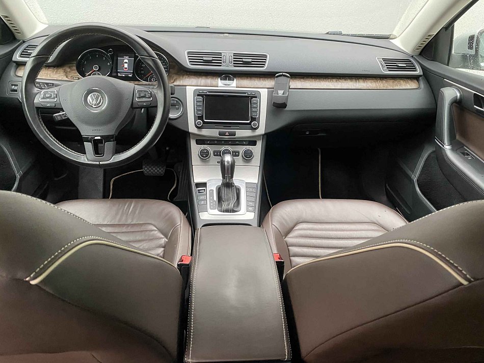 Volkswagen Passat 2.0 TSi Exclusive
