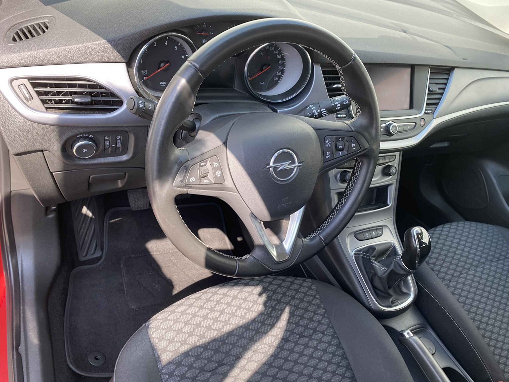 Opel Astra 1.2 T 
