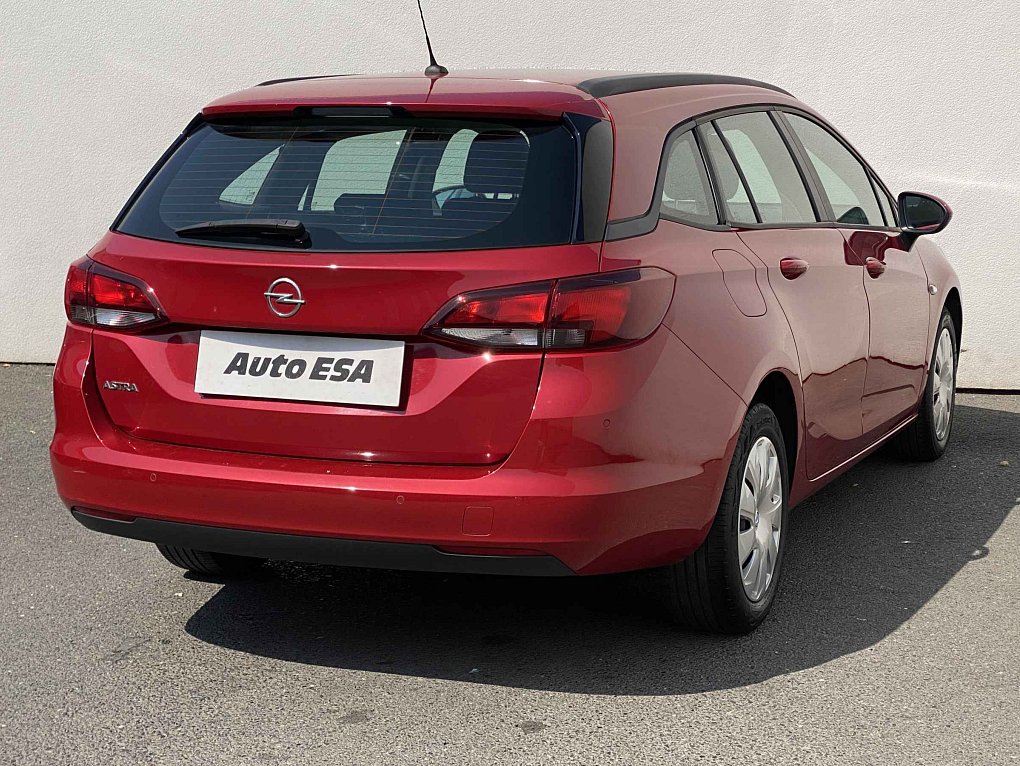 Opel Astra 1.2 T 