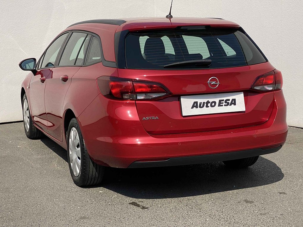Opel Astra 1.2 T 