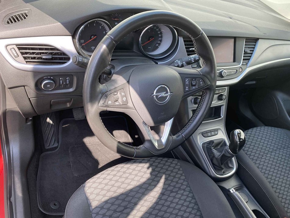 Opel Astra 1.2 T 