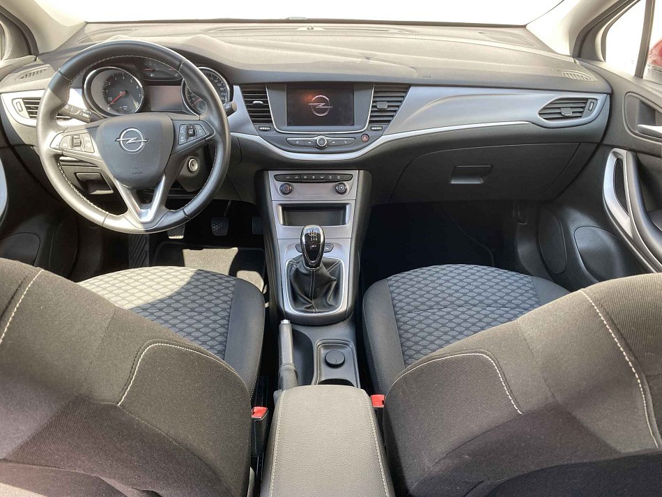 Opel Astra 1.2 T 