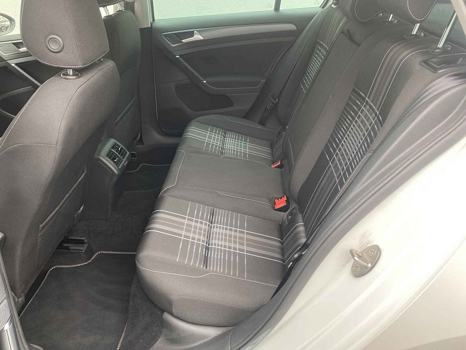 Volkswagen Golf 1.4 TSi Lounge