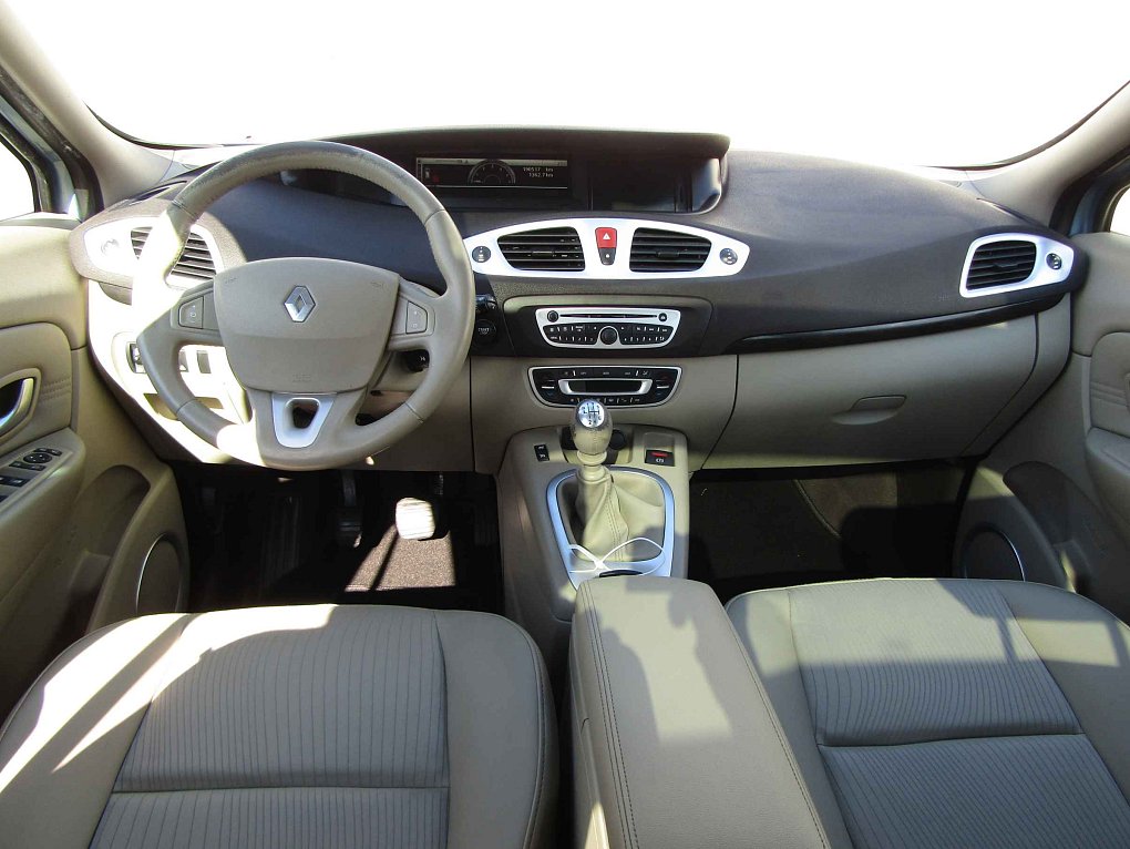 Renault Grand Scénic 1.9 dCi 