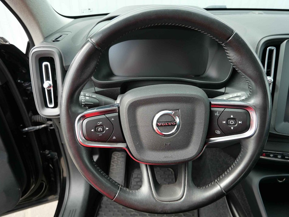 Volvo XC40 1.5 T2 