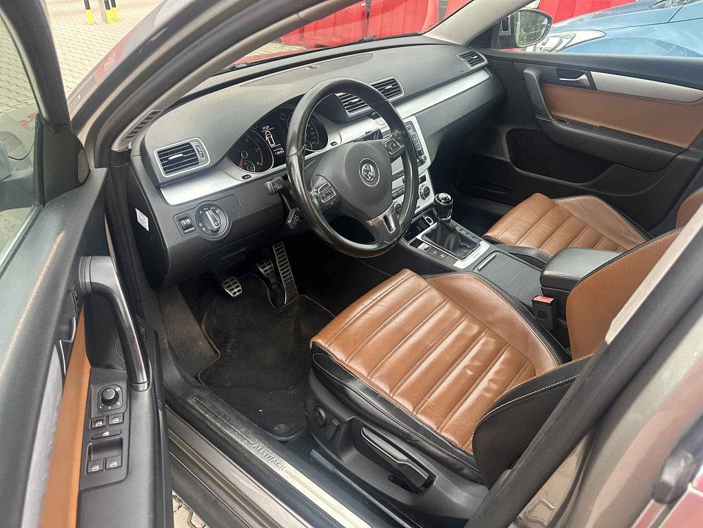 Volkswagen Passat 2.0 TDi 