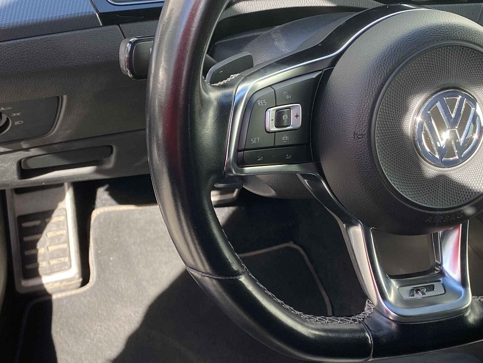 Volkswagen Arteon 2.0TSi R-Line
