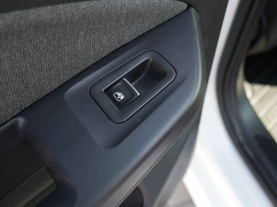 Volkswagen Golf 1.0TSi Life