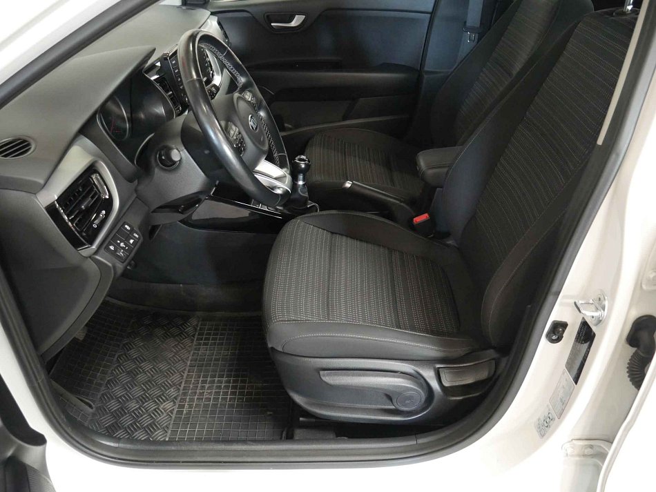 Kia Stonic 1.2i 