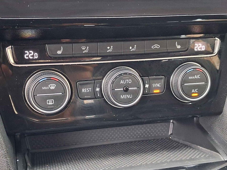 Volkswagen Passat 2.0TDi 