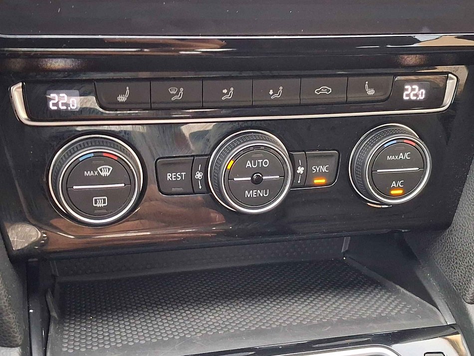 Volkswagen Passat 2.0TDi 