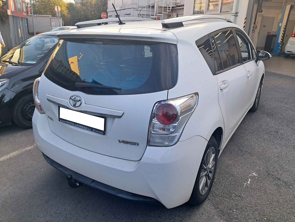 Toyota Verso 1.8i 