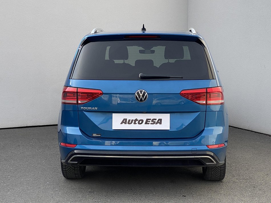 Volkswagen Touran 2.0 TDi R-Line 7míst