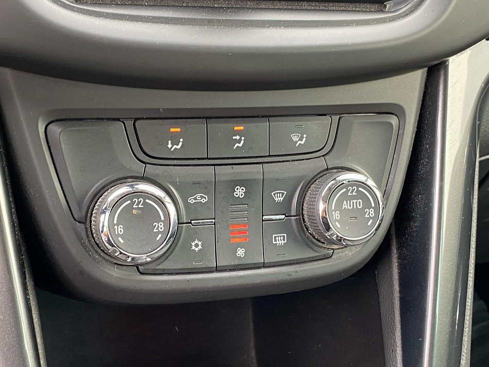 Opel Zafira 2.0CDTi 