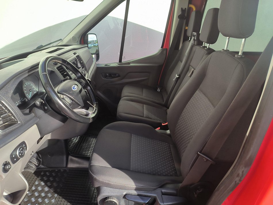 Ford Transit 2.0TDCi Trend L3H2 7míst