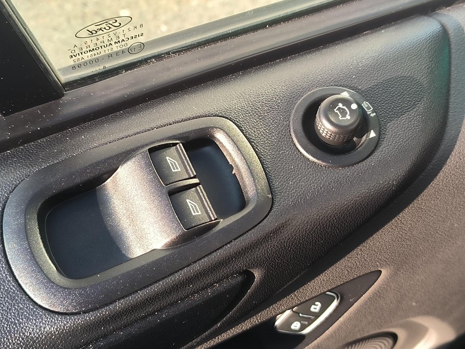 Ford Transit Custom 2.0TDCi  DÍLNA SORTIMO