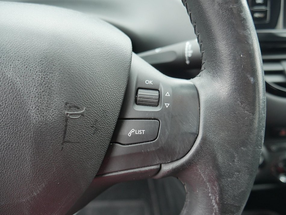 Peugeot 208 1.2 PT Active