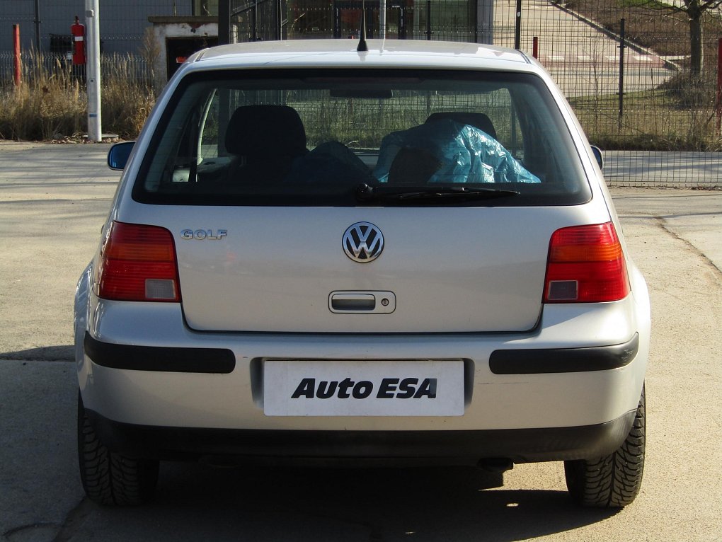 Volkswagen Golf 1.4i16V 
