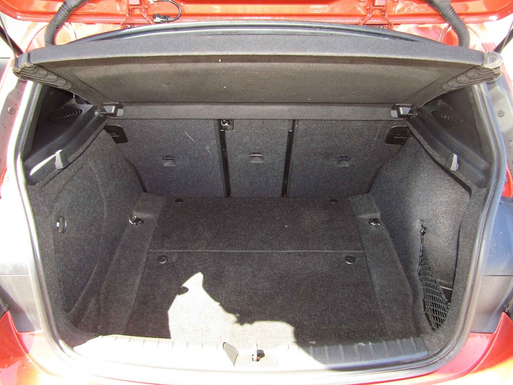 BMW Řada 1 1.5 i M Paket 118 i