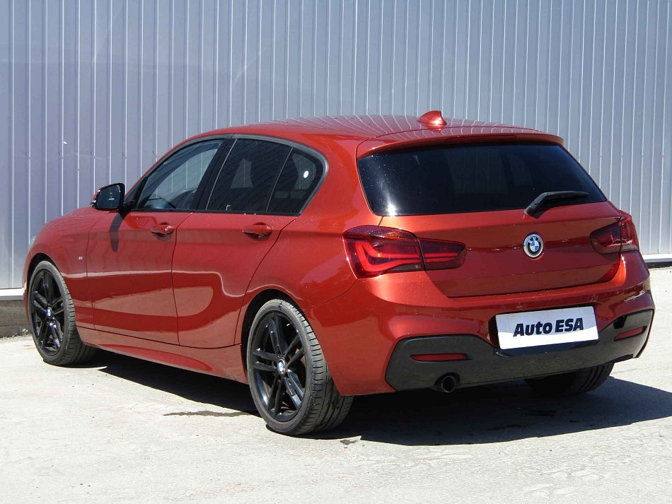 BMW Řada 1 1.5 i M Paket 118 i