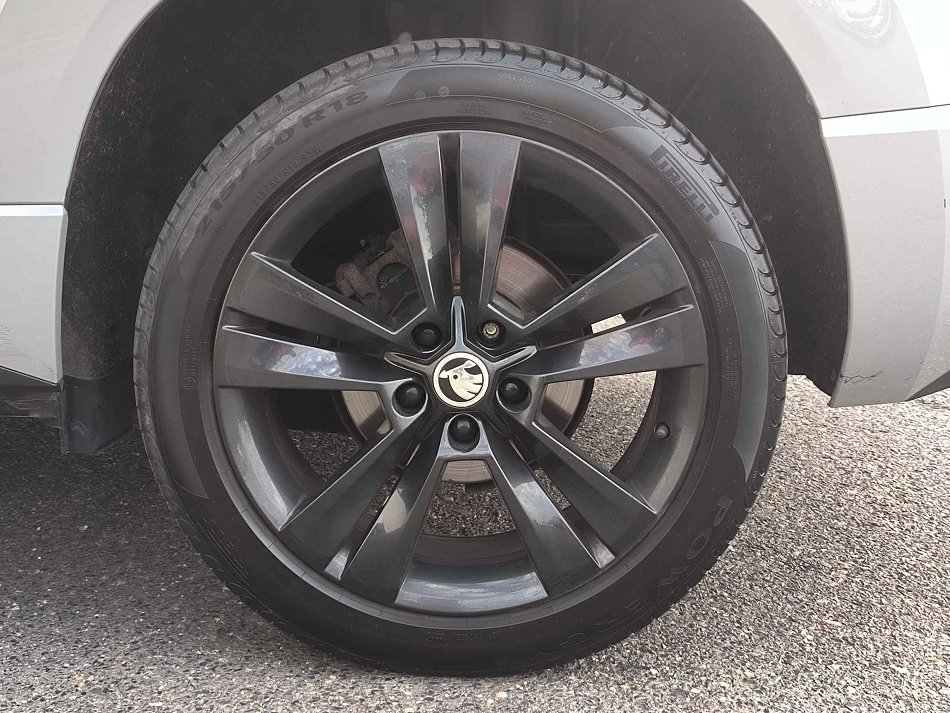 Škoda Karoq 1.5 TSi SportLine
