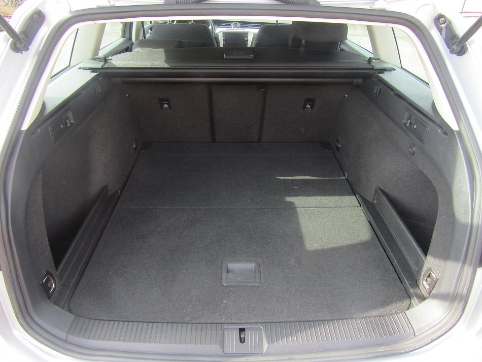 Volkswagen Passat 2.0 TDi Comfortline
