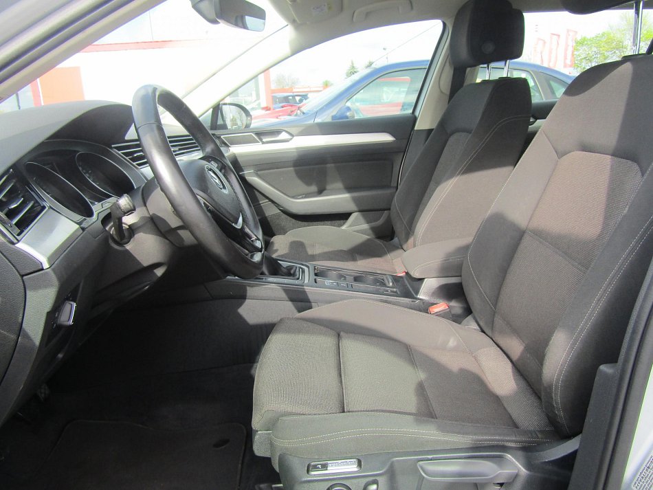 Volkswagen Passat 2.0 TDi Comfortline