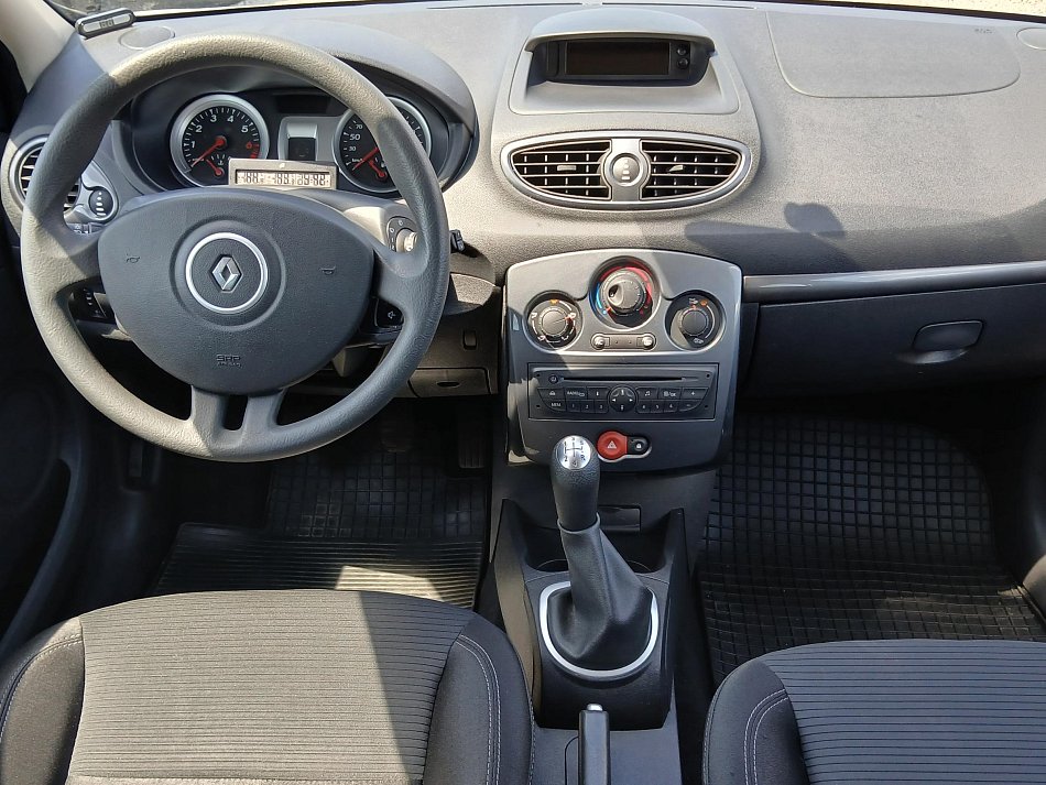 Renault Clio 1.2 16V 