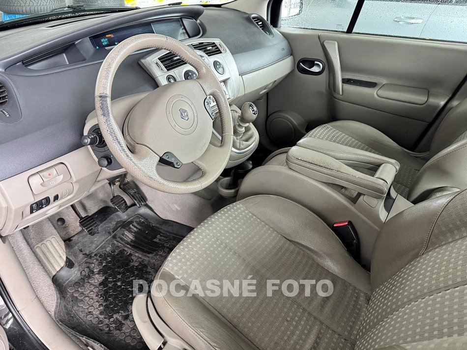 Renault Scénic 2.0DCi 