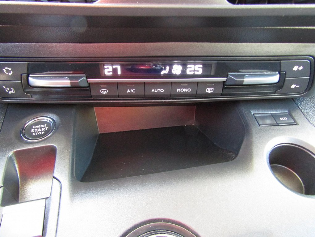 Opel Combo 1.2T Elegance