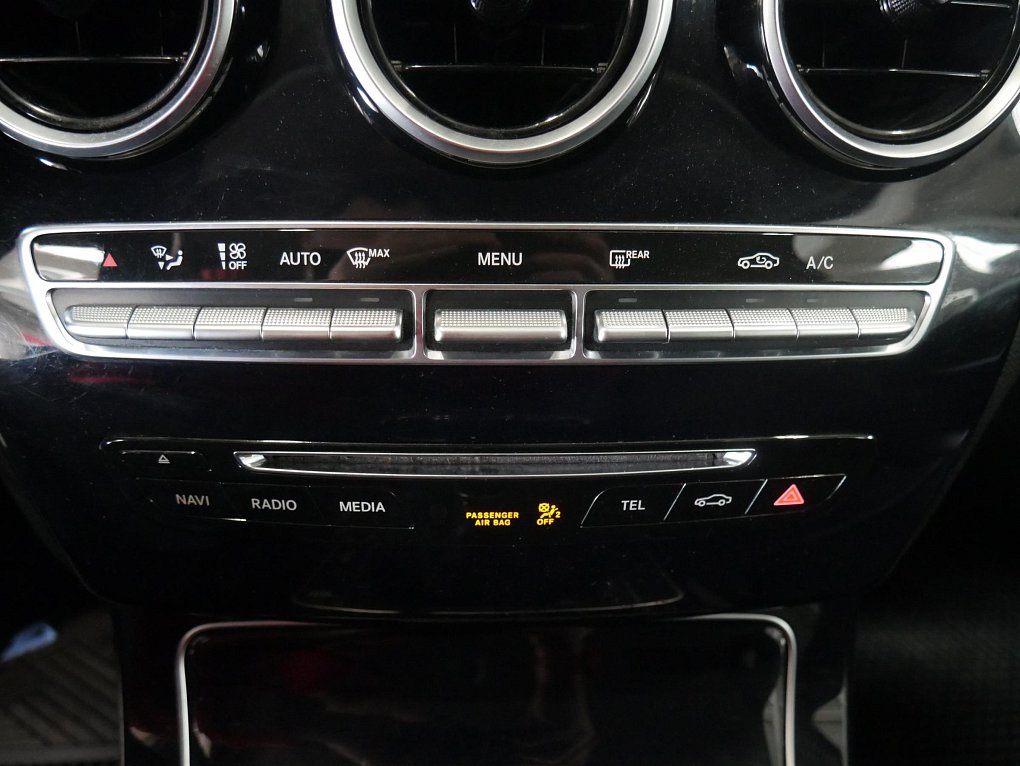 Mercedes-Benz Třída C 1.6CDi 