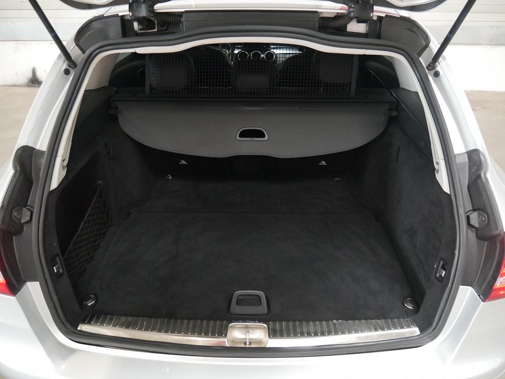 Mercedes-Benz Třída C 1.6CDi 