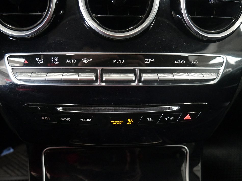 Mercedes-Benz Třída C 1.6CDi 