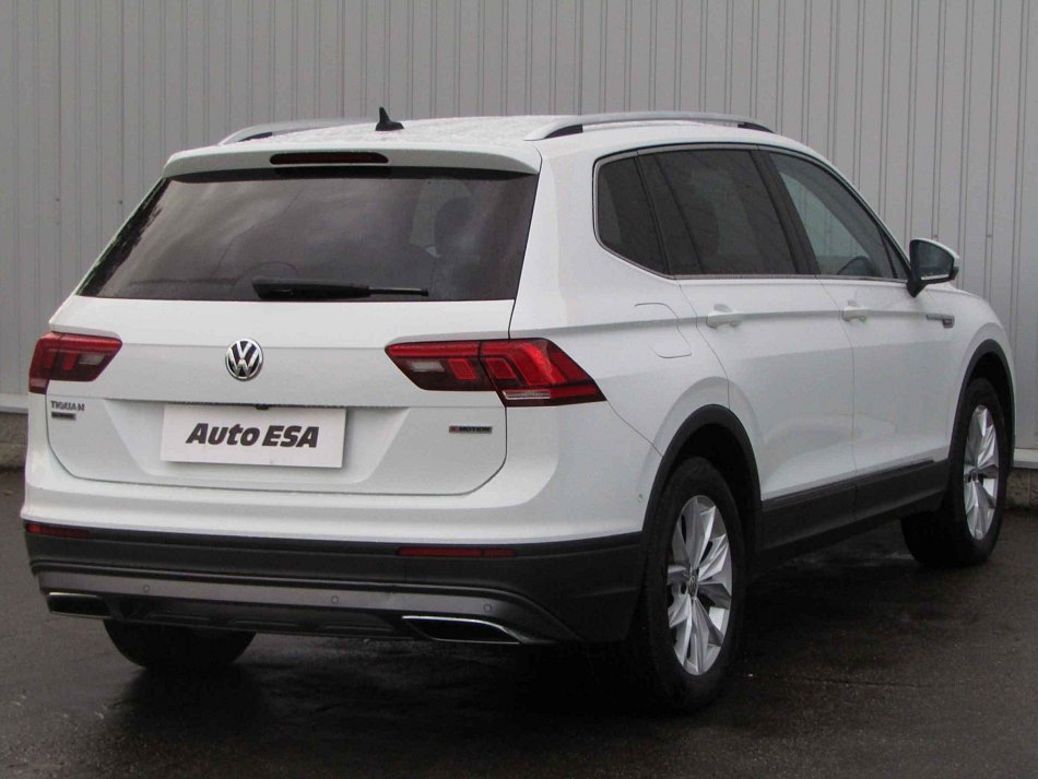 Volkswagen Tiguan Allspace  2.0 TDi Comfortline 4Motion