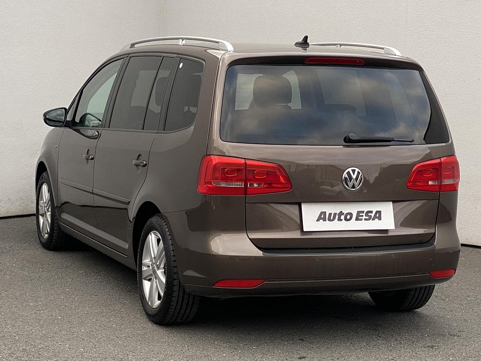 Volkswagen Touran 2.0 TDi Match