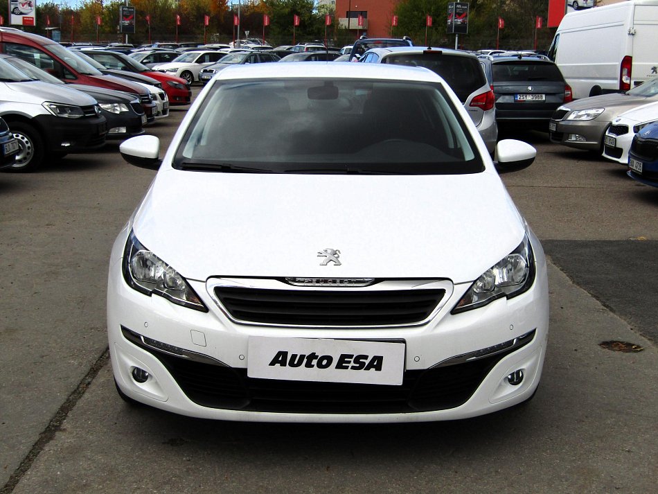 Peugeot 308 1.2i 