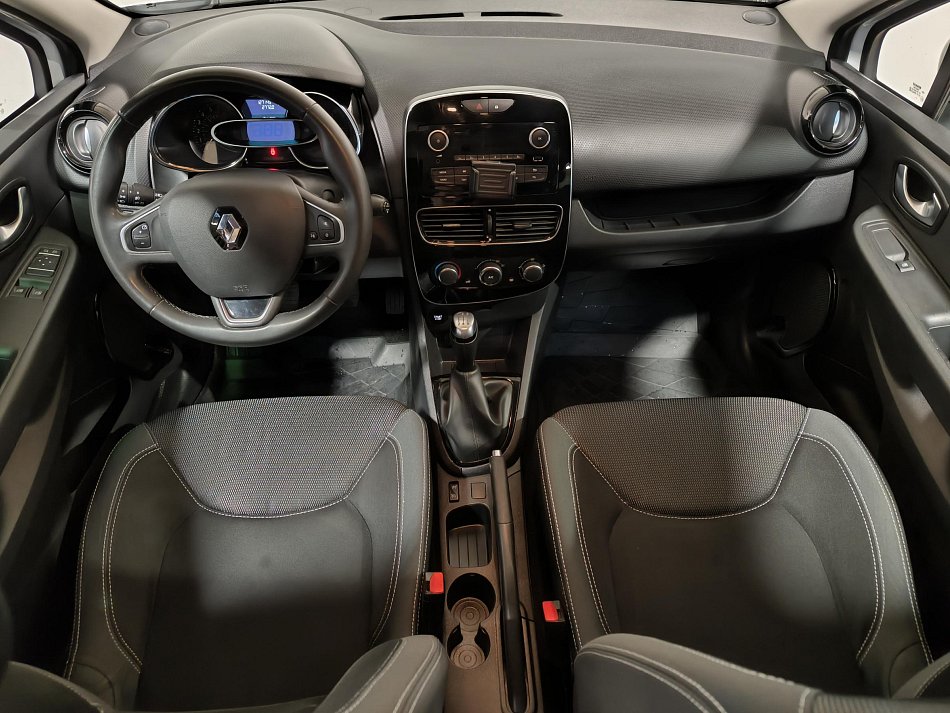 Renault Clio 1.2i 