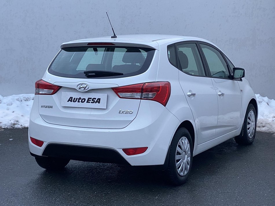 Hyundai Ix20 1.6i Trikolor