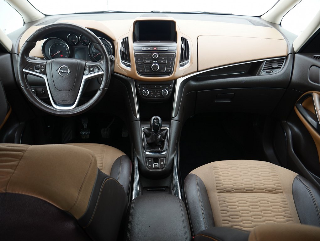 Opel Zafira 1.4T 