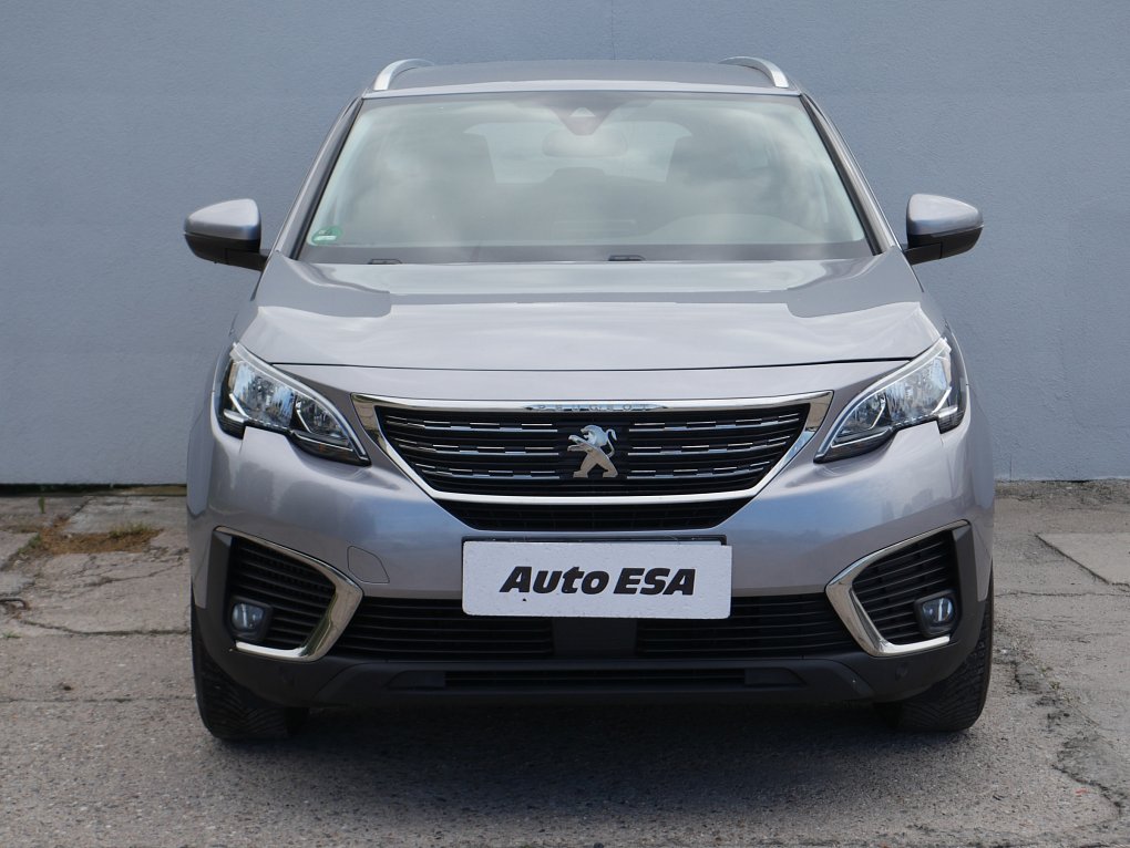 Peugeot 5008 1.2PT 